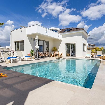 Villa Pacy Agios Theodoros Ngoại thất bức ảnh