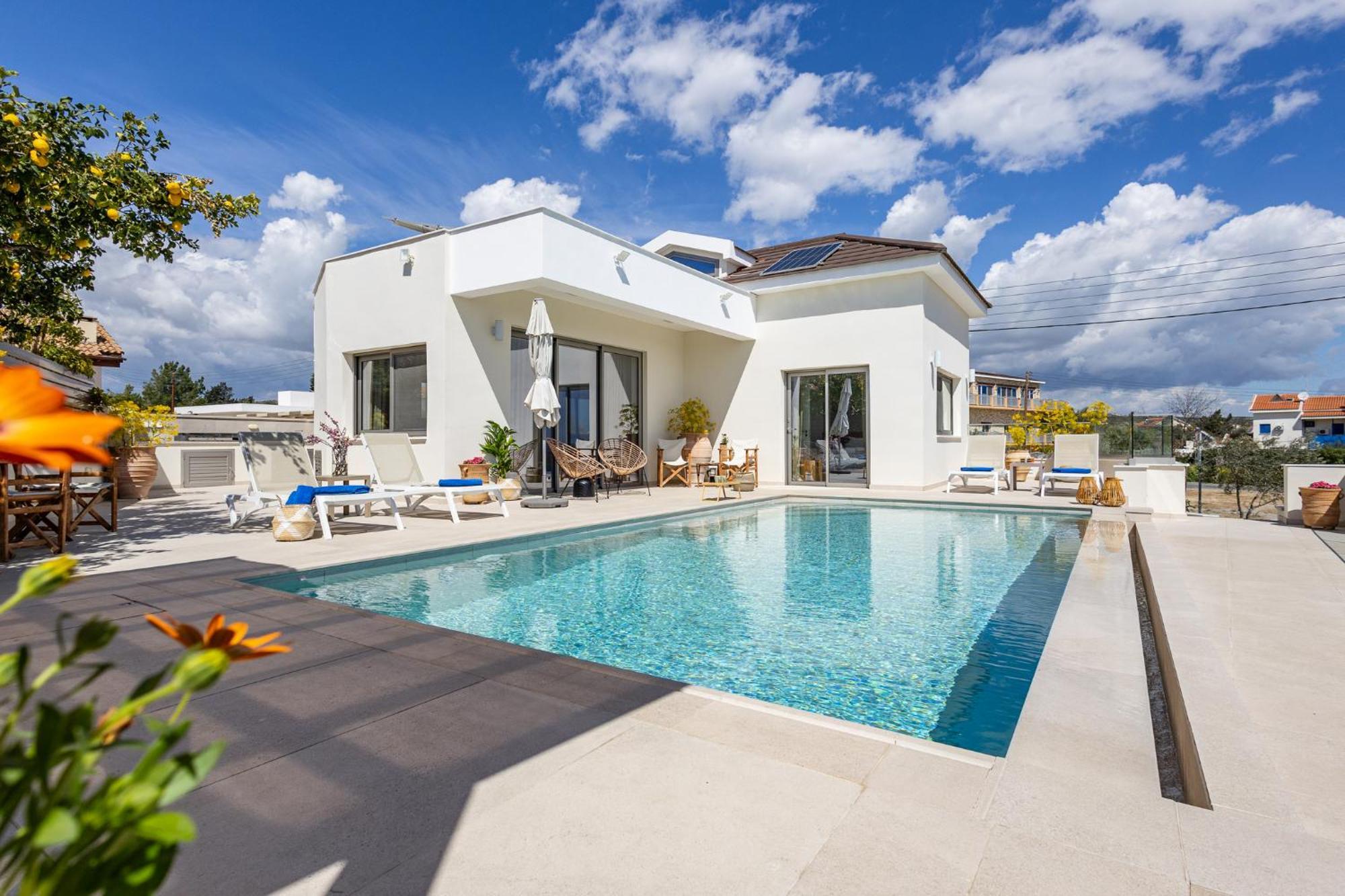 Villa Pacy Agios Theodoros Ngoại thất bức ảnh