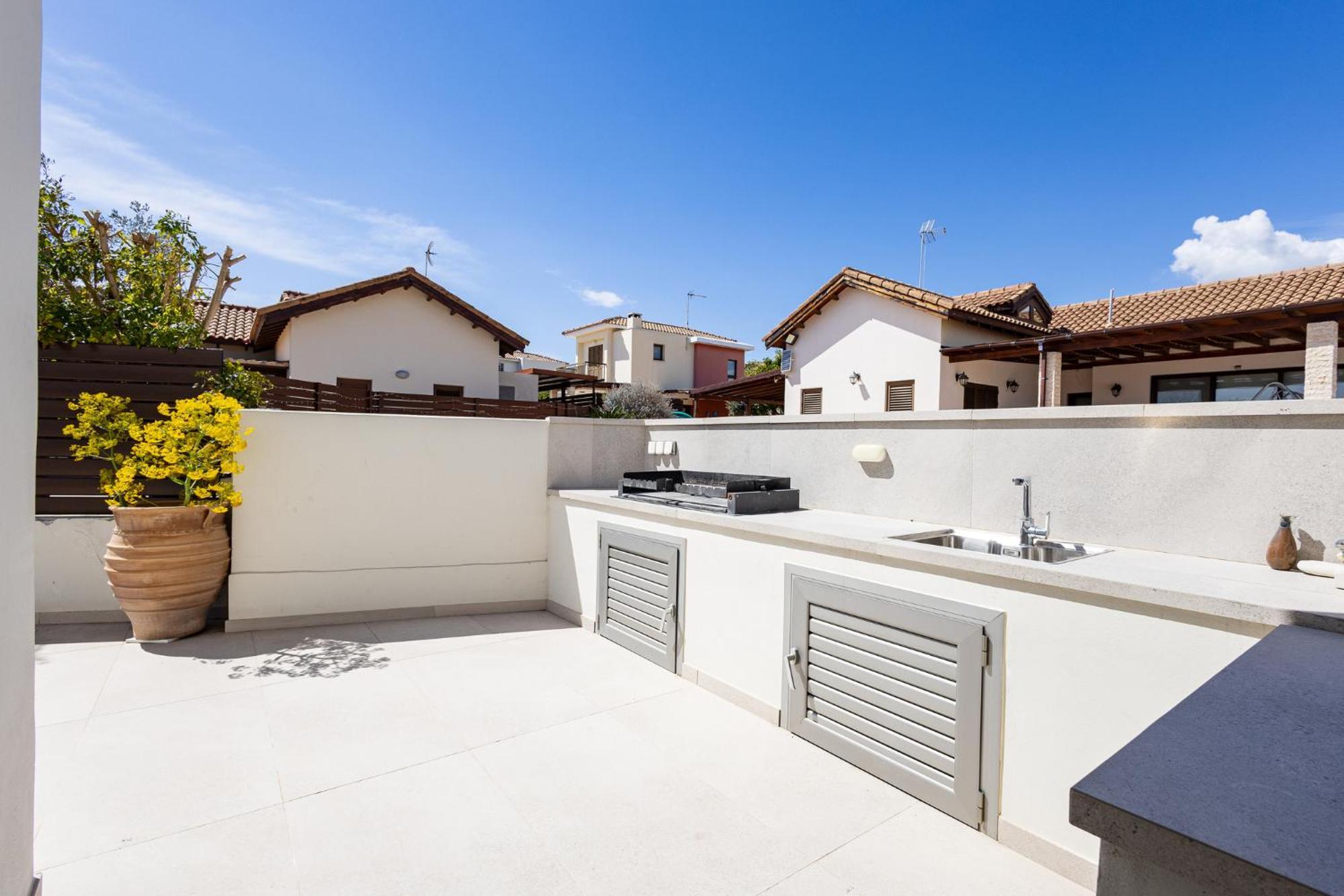 Villa Pacy Agios Theodoros Ngoại thất bức ảnh